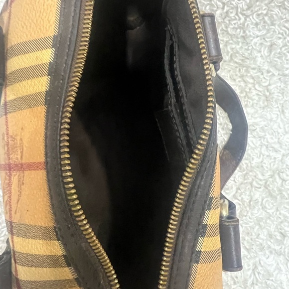 BURBERRY Nova Check Boston Bag PVC Leather Beige - Picture 16 of 16